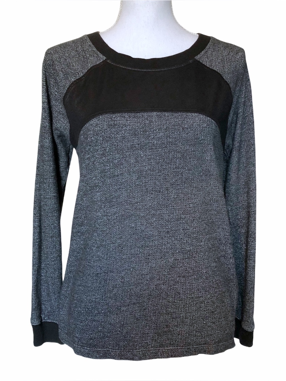 Calvin Klein Jeans Long Sleeve Pullover Sweater Size Medium